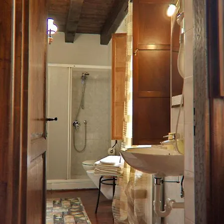 Le Petit Chateau Villa Vezzi Portio Esterno foto