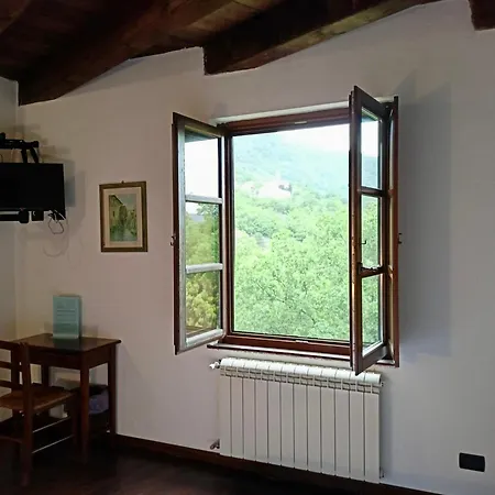 Le Petit Chateau Villa Vezzi Portio Esterno foto